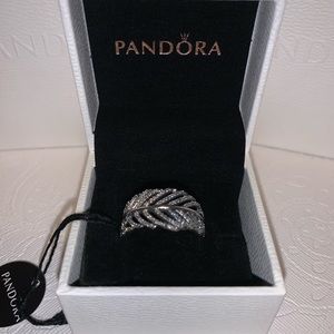 Pandora Light as a feather Ring size 9 (60)